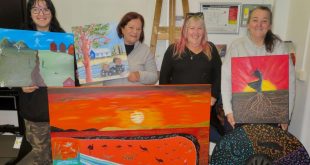 Indigenous art course at TAFE