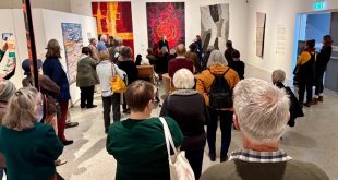 At the 2024 Wynne prize exhibition in Katoomba